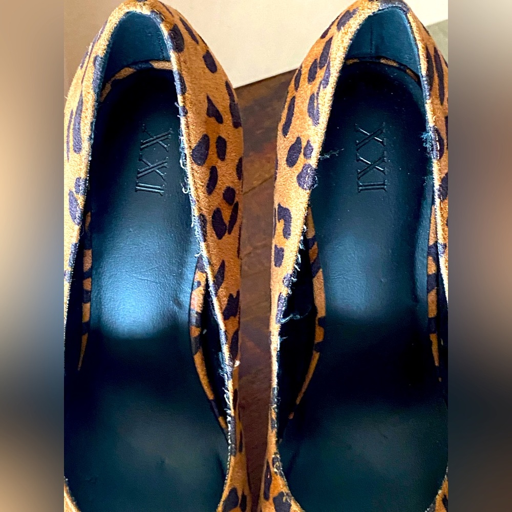 F21 Leopard Print Platform Closed Toe Heels - image 5